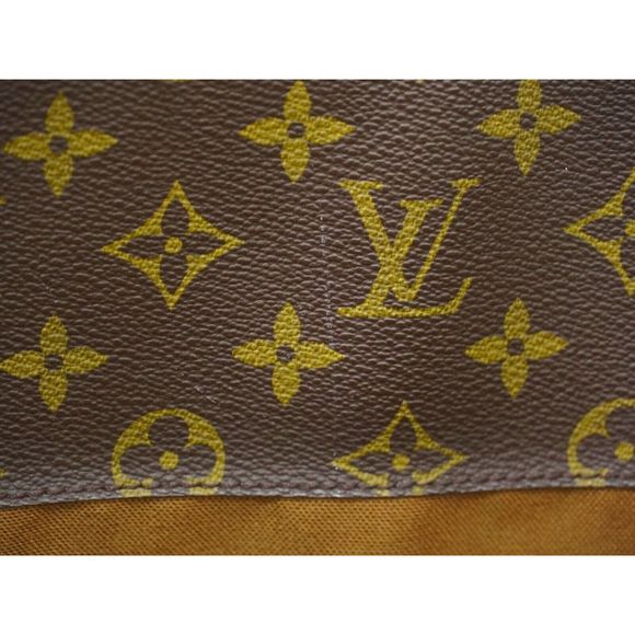 LOUIS VUITTON Alto Handbag - Picture 10 of 16